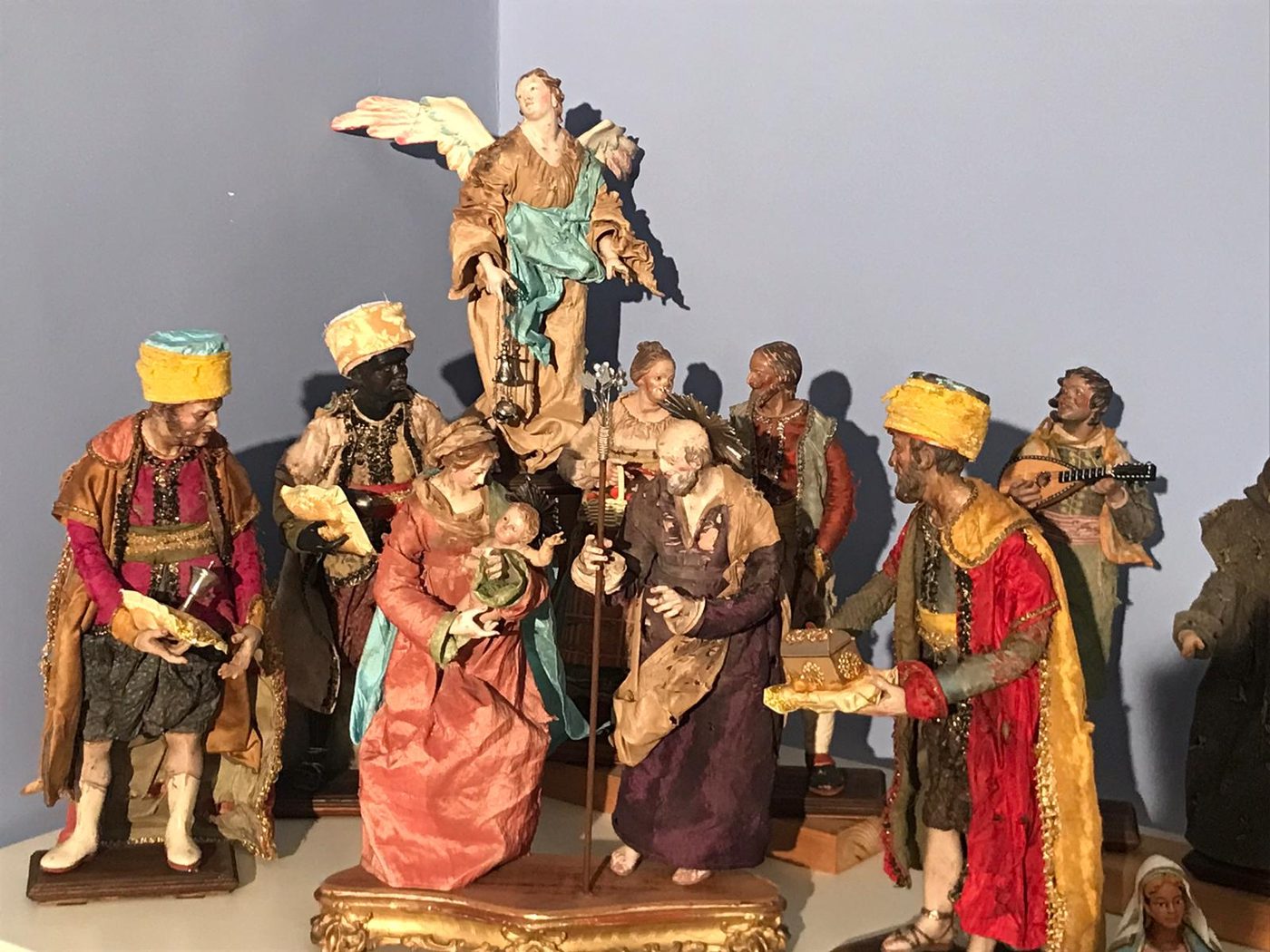 Figure di presepe napoletano del Settecento, i Re Magi